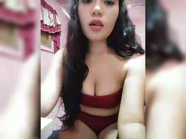 hornylittleprincess69
