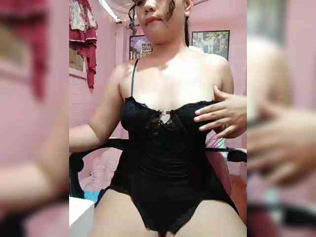 hornylittleprincess69 webcam