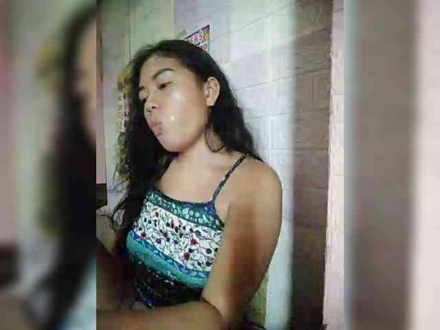 hornylittleprincess69 webcam