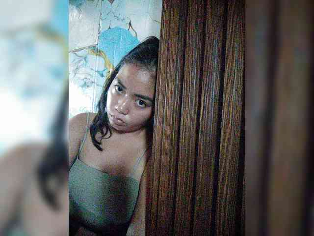 hornylittleprincess69 webcam