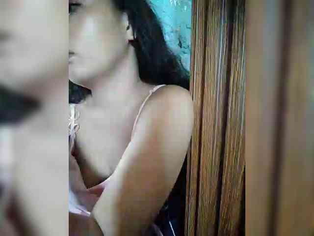 hornylittleprincess69 webcam