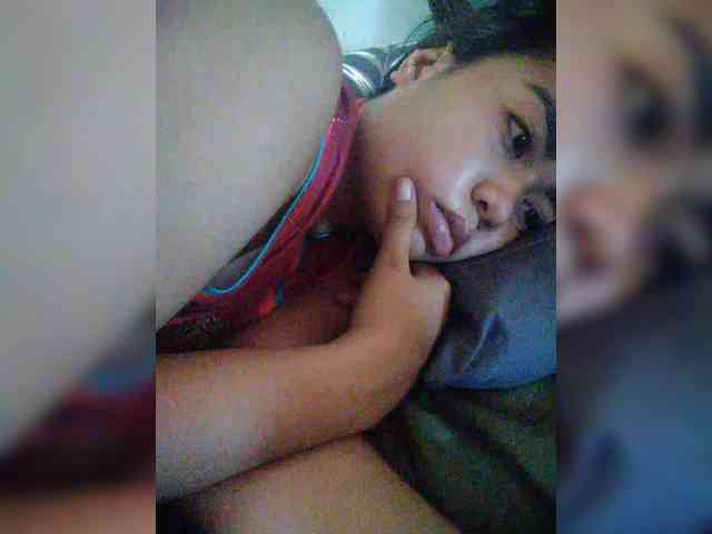 hornylittleprincess69 webcam