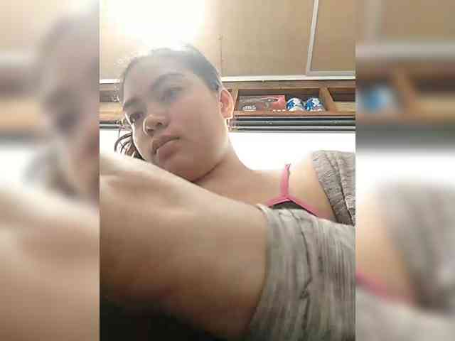 hornylittleprincess69