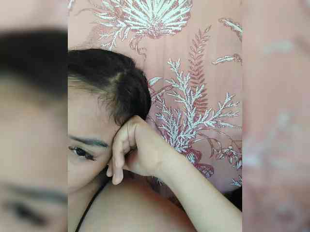 hornylittleprincess69