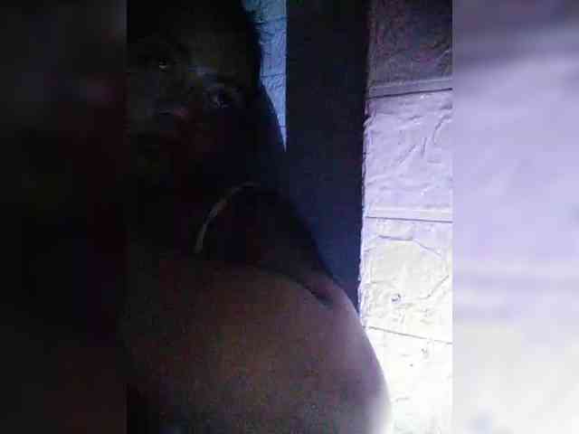 hornylittleprincess69 webcam