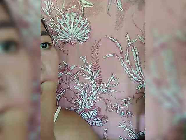 hornylittleprincess69