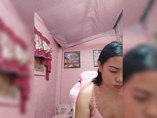 hornylittleprincess69 webcam