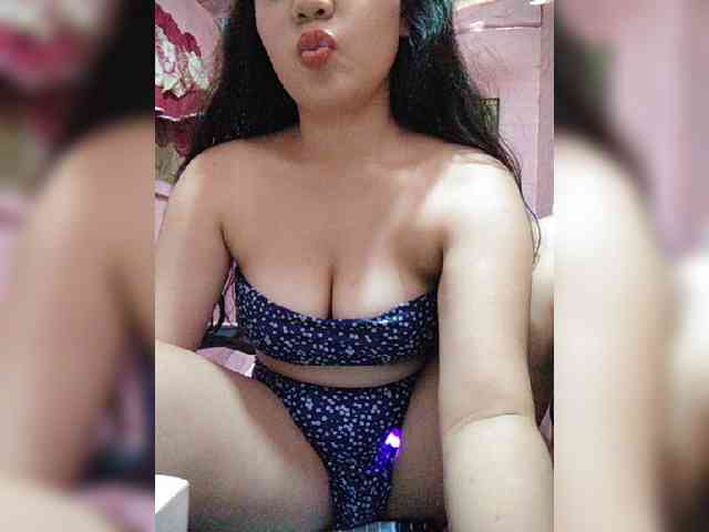 hornylittleprincess69 webcam