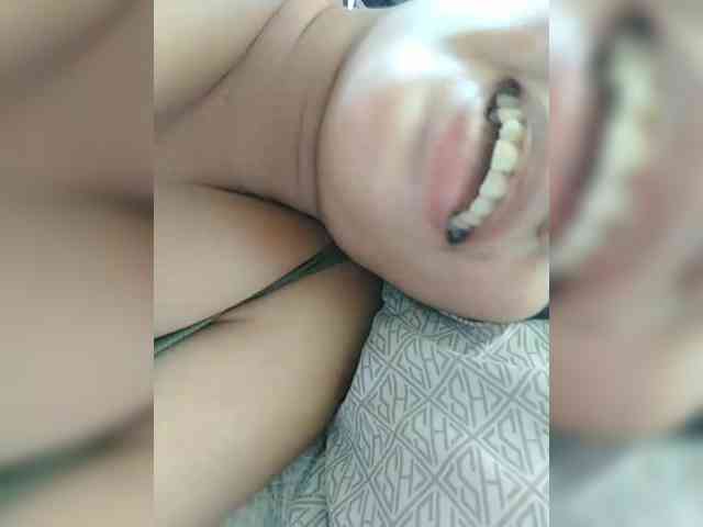 hornylittleprincess69 webcam