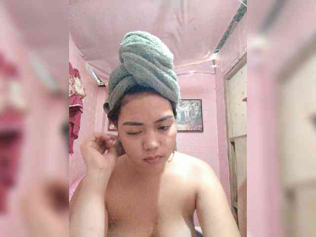 hornylittleprincess69 webcam