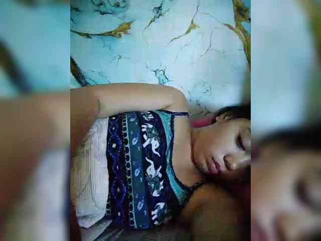 hornylittleprincess69 webcam