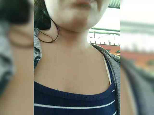 hornylittleprincess69 webcam