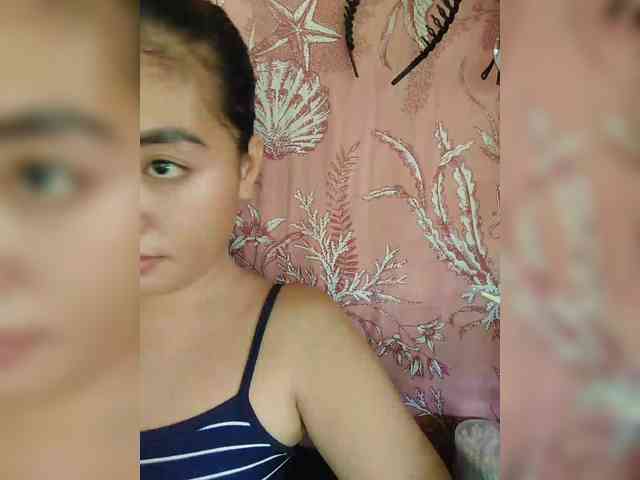 hornylittleprincess69 webcam