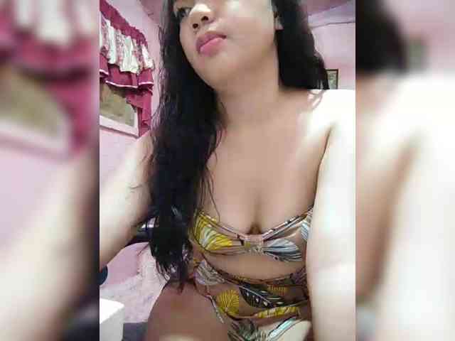 hornylittleprincess69