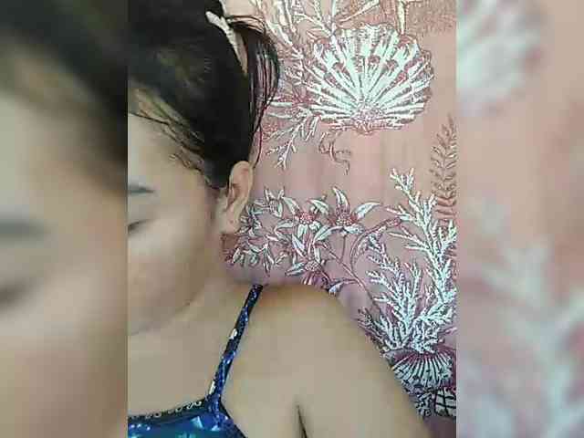 hornylittleprincess69 webcam