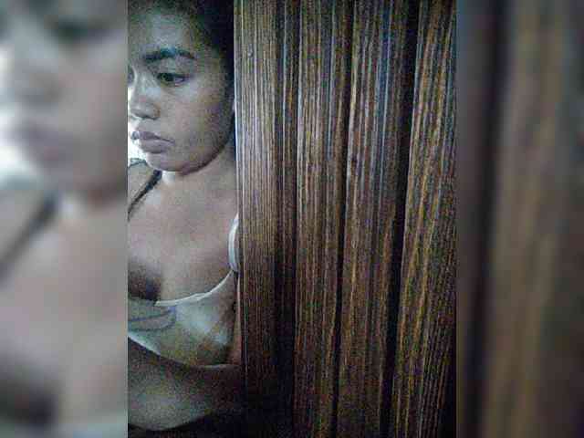 hornylittleprincess69 webcam