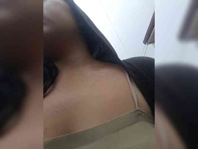 hornylittleprincess69 webcam