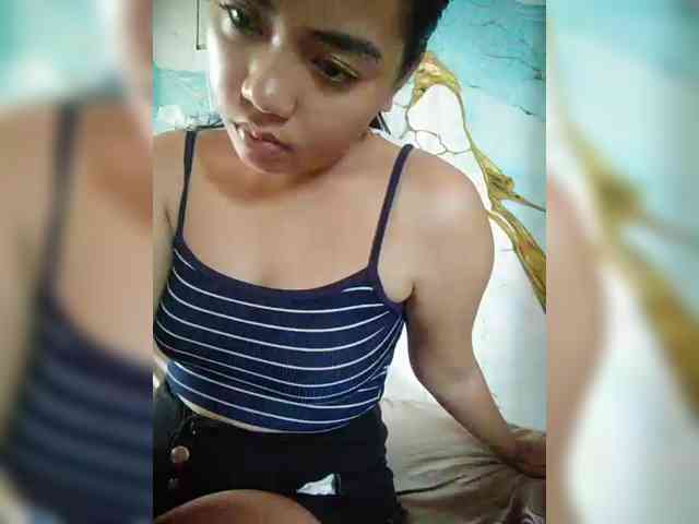 hornylittleprincess69 webcam