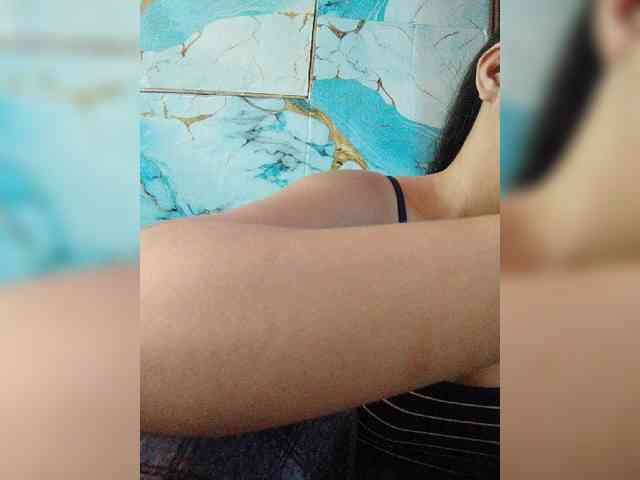 hornylittleprincess69