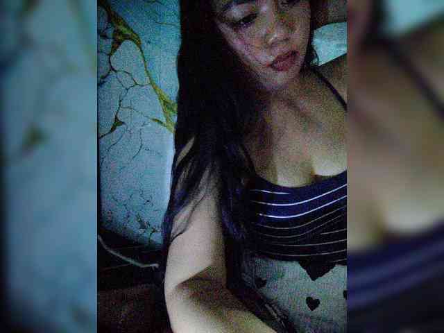 hornylittleprincess69