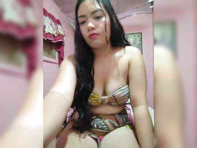 hornylittleprincess69