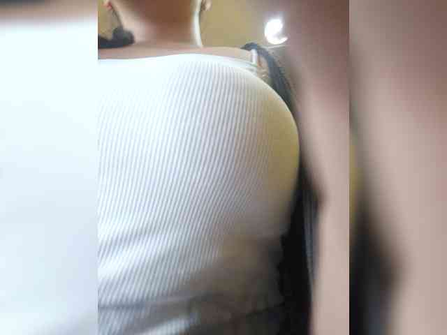 hornylittleprincess69 webcam