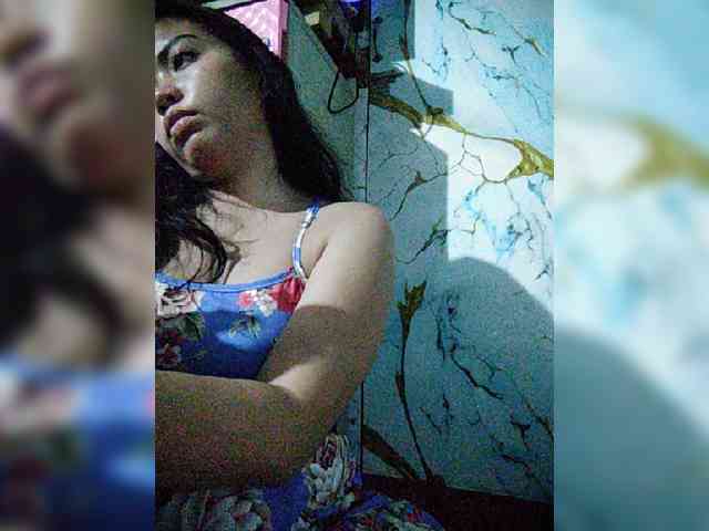 hornylittleprincess69 webcam