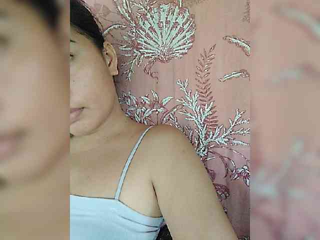 hornylittleprincess69 webcam