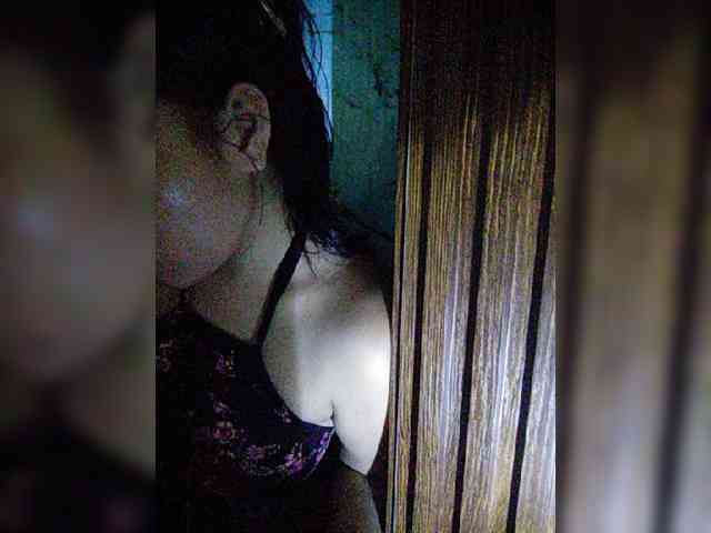 hornylittleprincess69 webcam