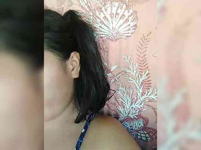 hornylittleprincess69 webcam