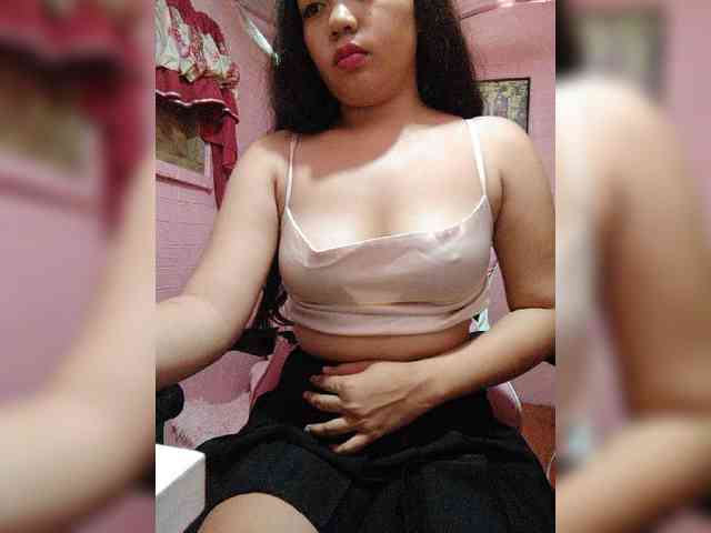hornylittleprincess69's live room
