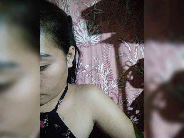 hornylittleprincess69