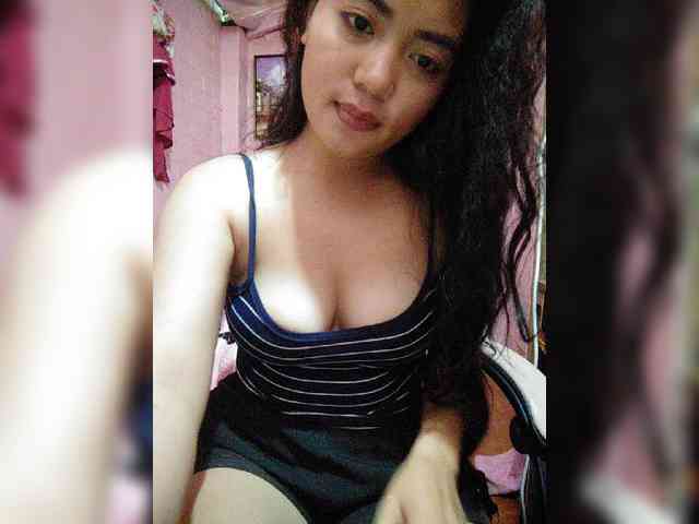 hornylittleprincess69 webcam