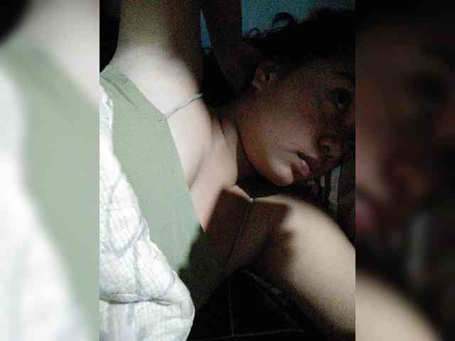 hornylittleprincess69 webcam