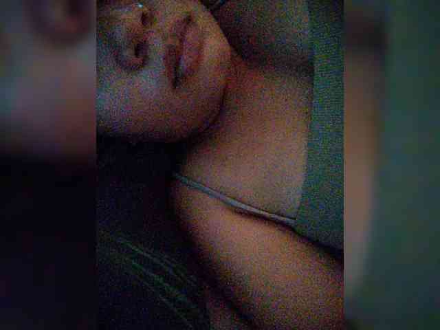 hornylittleprincess69