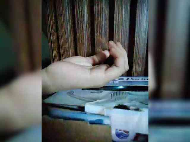 hornylittleprincess69