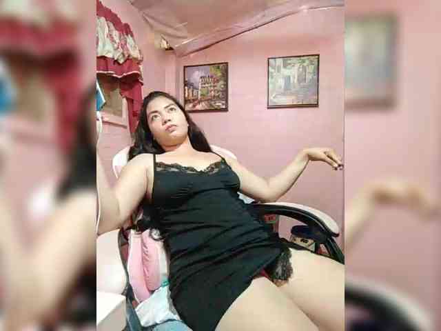 hornylittleprincess69 webcam