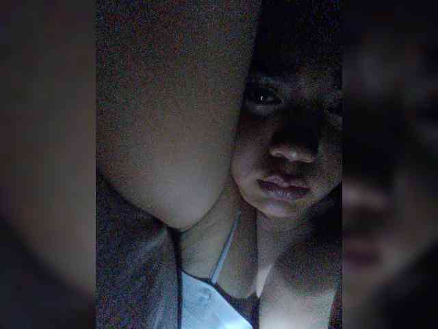 hornylittleprincess69 webcam