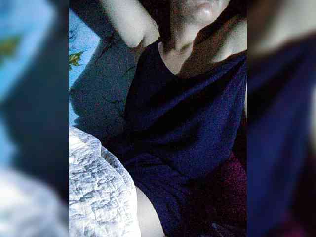 hornylittleprincess69 webcam