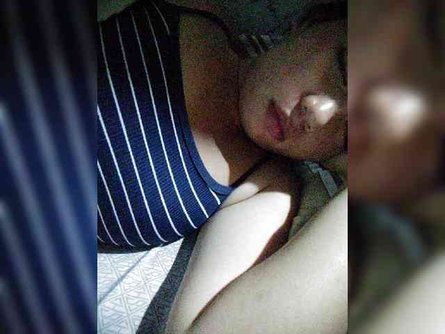 hornylittleprincess69 webcam