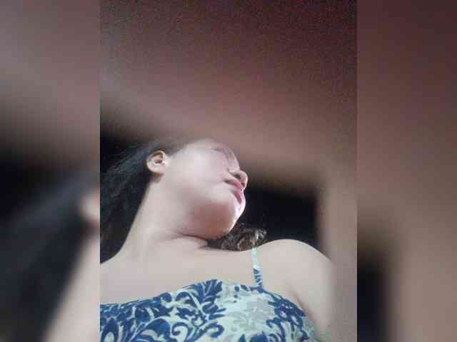 hornylittleprincess69 webcam