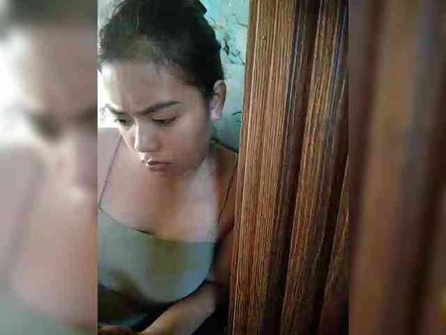hornylittleprincess69 webcam