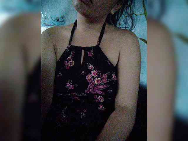 hornylittleprincess69 webcam
