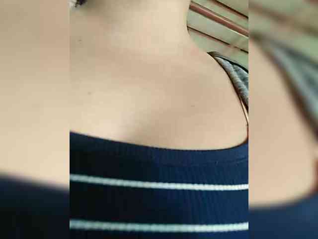 hornylittleprincess69 webcam