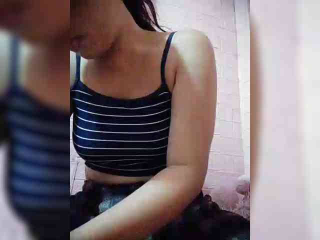 hornylittleprincess69 webcam