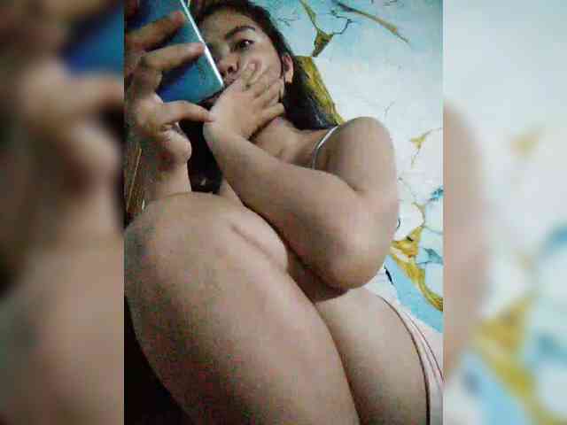 hornylittleprincess69 webcam
