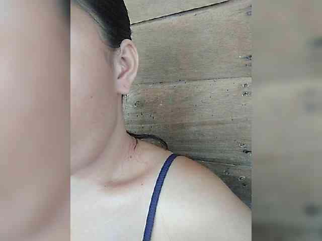 hornylittleprincess69 webcam