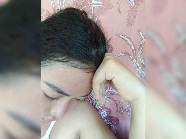 hornylittleprincess69 webcam