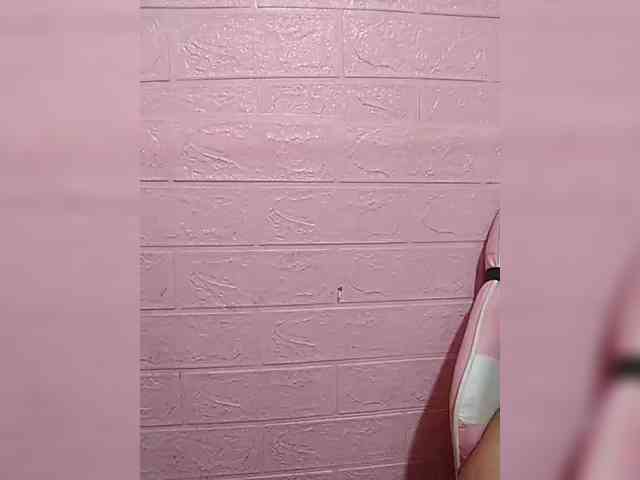 hornylittleprincess69 webcam