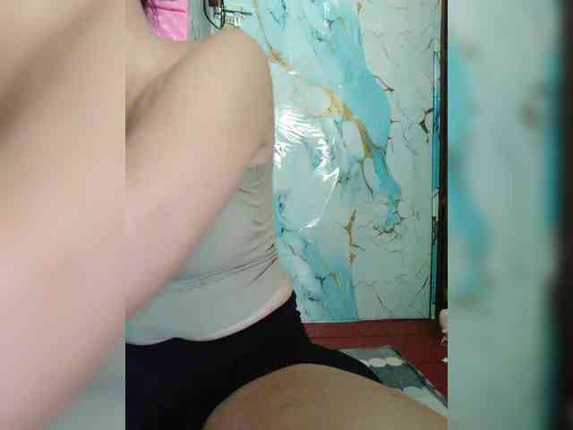 hornylittleprincess69 webcam